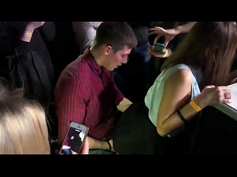 ❤️ Tinuod nga sekso sa usa ka nightclub sa Russia. Ang 18-anyos nga Ruso nga babaye sa anus ug puwerta nakighilawas sa usa ka nightclub ❤️❌ Porno vk sa amon ceb.friendmap.top ﹏